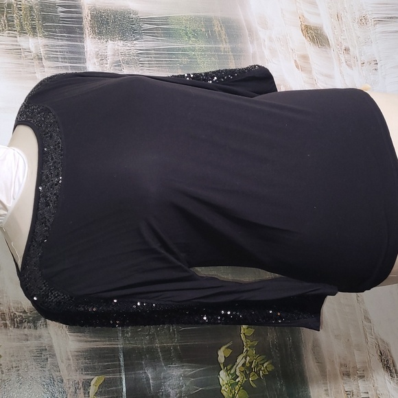 Cable & Gauge Tops - Cable & Gage Womens Medium luxurious black sequin blouse open shoulders